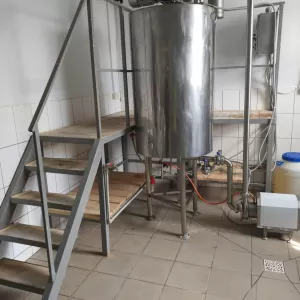 Смеситель эмульгатор для кремов, мазей, растворов ПАВ и емульсий в косметической промышленности