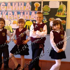 Детские жилеты вязаные