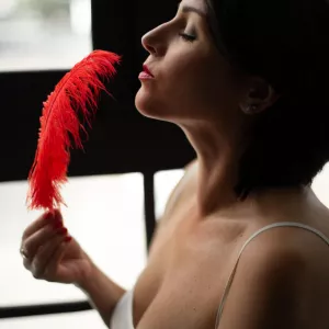 Приглашаю девушек на Йонимассаж от Йонимастера Киры