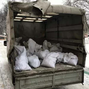 Вывоз строительного мусора из квартиры Газелью