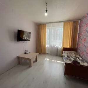 Квартиры на сутки по низким ценам Солигорск Молодежная 21