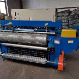 Оборудования для производства сварной сетки в рулонах in China