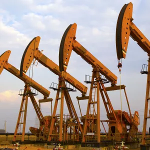 Нефть сырая товарная.