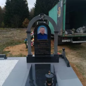 МЕМОРИАЛЬНЫЙ КОМПЛЕКС ИЗ ГРАНИТА-ИЗГОТОВЛЕНИЕ. Минск и до 60 км от мкад