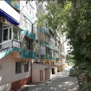Продается квартира в центре города Ташкент. Ц13, Лабзак.