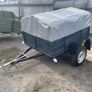 Новий одновісний причіп Дніпро-150х130х40 та інші моделі від заводу