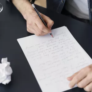 Пишу статьи и посты в Телеграм