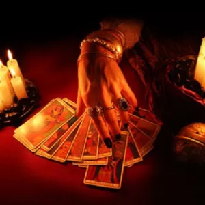 Помощь сильнейшей ясновидящей.