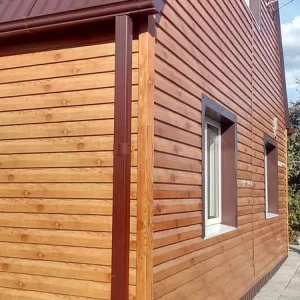 Обшивка вагонкой снаружи дома или бани