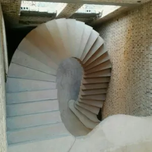 Красивые и удобные лестницы на заказ.