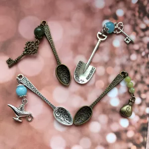 Талисманы для кошелька - денежная ложка и денежная лопата.