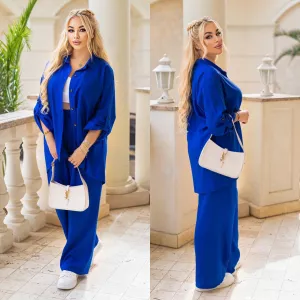 Неймовірно гарний , стильний , ідеальний костюм з легкої тканини