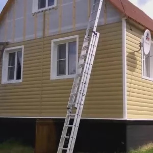 Монтаж сайдинга на фасад дома