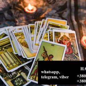 Гадалка поиск. Финансы гадалка. Семья, воск. Ясновидящая онлайн.