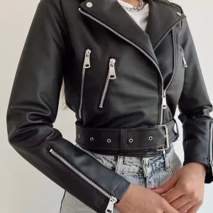 Укорочена куртка косуха