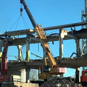 Демонтажные работы в квартире, офисе. Снос зданий