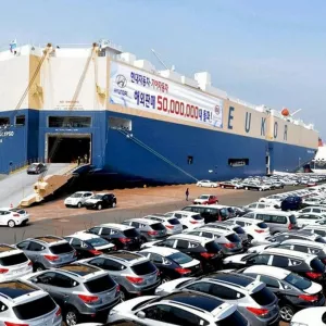 Авто из Южной Кореи.