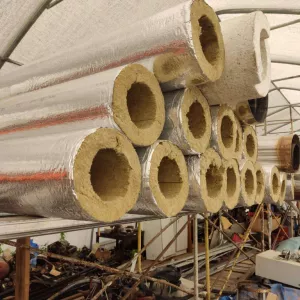 Теплоизоляционный цилиндр в фольге