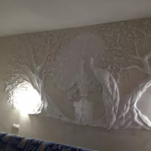 Художественное оформление помещений, барельефы,рельефные панно,объёмные картины, скульптура,роспись стен.