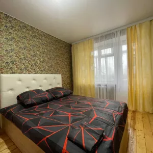 Квартира с хорошим ремонтом посуточно в Дзержинске