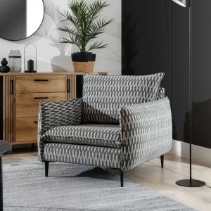 Продается новое кресло TROSINI