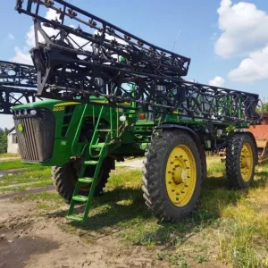 Послуги оприскувача John Deere 4930 (вся Україна)