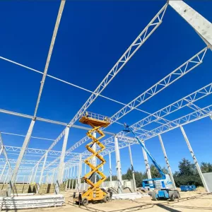 Монтажники, помощники требуются на строительство в Европу