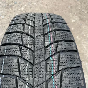 185/70/14 Triangle PL01 (92R)