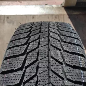 205/55/16 Triangle PL01 (94R)