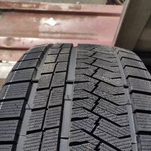 275/45/20 Triangle TrinPL02 (110W)