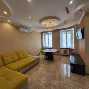 Квартира на Тополевая