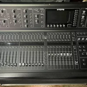 Behringer X32 32×16 Digital Mixing Console