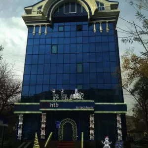 Оформление новогоднее зданий