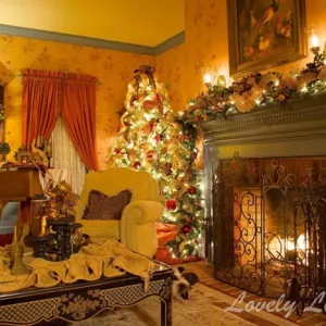 Новогоднее оформление гирляндами