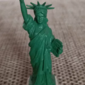 Копия Статуи Свободы