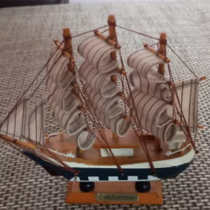 Модель парусника