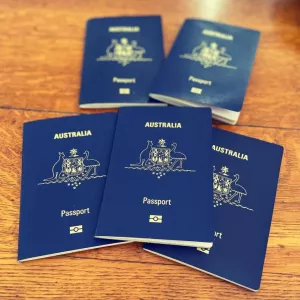 Real Hong Kong Passport, Driver’s Licenses, ID Card’s