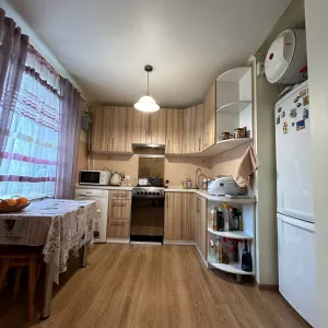 2 комн. квартира по ул.Сегедская 3 в отличном состоянии