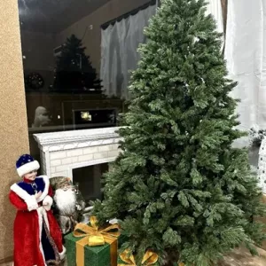 Ёлка под натуральную, полностью гелевая , литая. Доставка