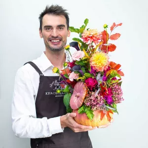 Цветочные композиции к 8 Марта – закажите весеннее настроение!