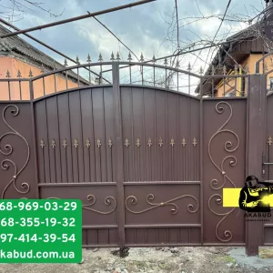 Секційний паркан із сітки 3D, паркани з профлиста, навіс, ворота