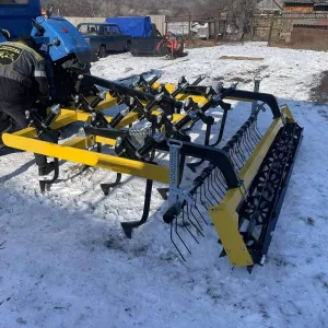 Культиватор суцільний навісний 3х рядний