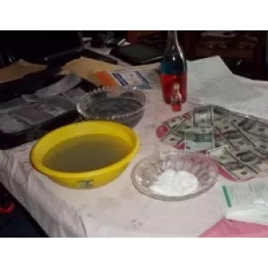 HOW TO CLEAN BLACK DEFACED MONEY AT HOME NOW.