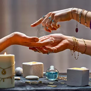 Просмотр настоящего, прошлого, будущего!