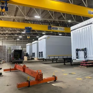 Профессиональный монтаж и сервис мостовых кранов от КранШталь — качество без компромиссов!