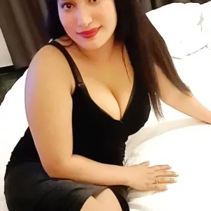 9899938813 No-1 ° Call Girls In Defence Colony Delhi NCR
