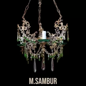 Lampadario con cavaliere e draghi