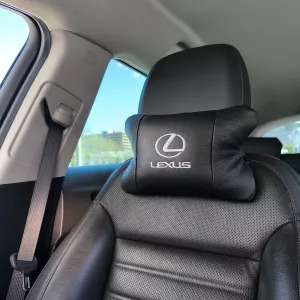 Набор автоподушек Lexus+ подарок,кожа Италия.Автоподушки Лексус с вышивкой