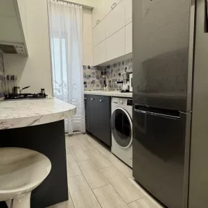 Продам квартиру на Пастера