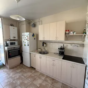 Квартира на Торгова вул